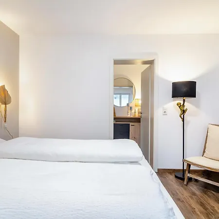 Salem's Treasure Manor * Salem (Baden-Wurttemberg)